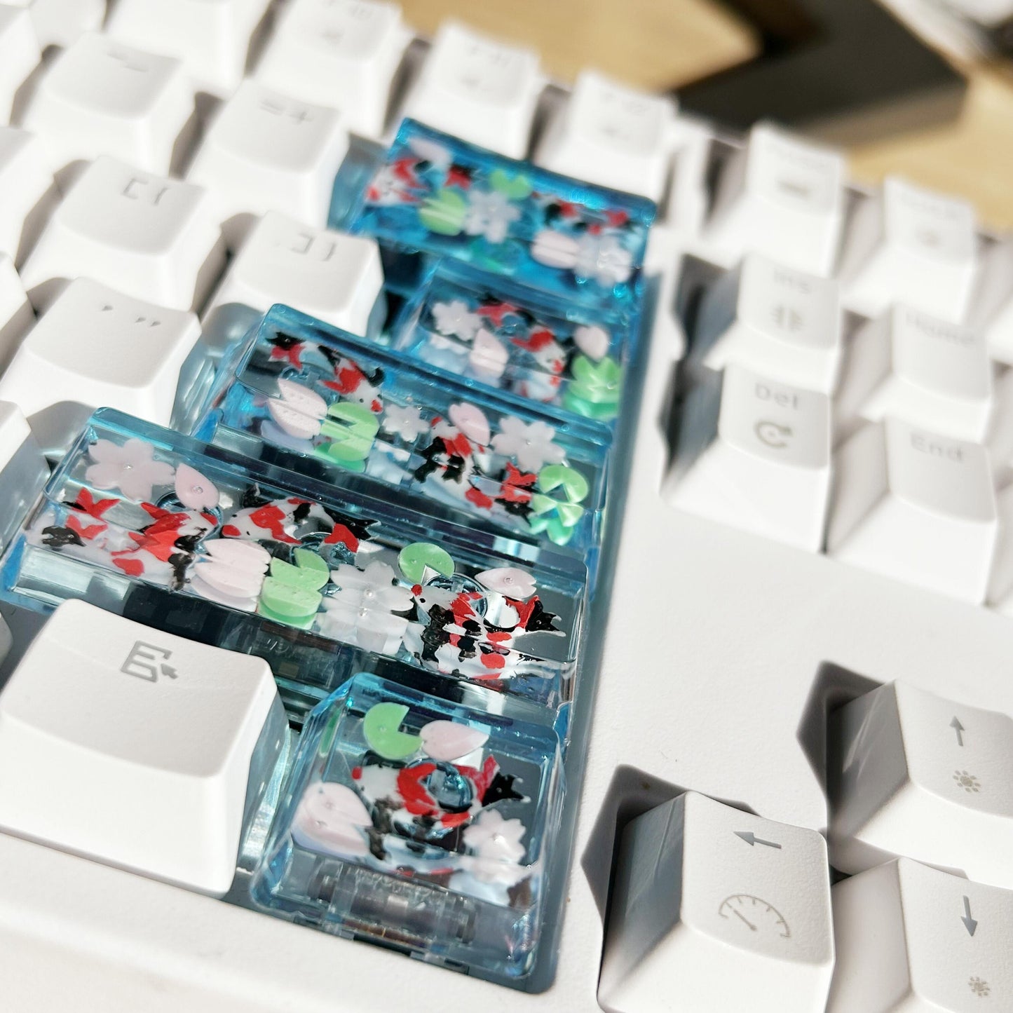 Sakura Koi Fish Keycaps, Lotus Pond Keycaps, Artisan Clear Resin Keycaps, Mechanical Keyboard Keycaps, Gaming Setups. - HiJenney