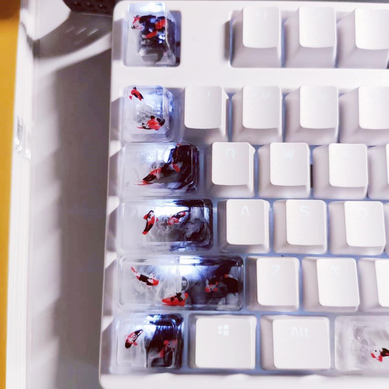 Transparent Koi Fish Keycap, RGB Light-Transmitting Keycap, Artisan Clear Resin Keycap, Custom Mechanical Keyboard Keycap. - HiJenney