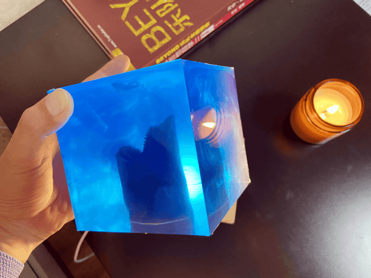 Diorama Megalodon Shark Diver Resin Night Light, Aritsan Ocean Waves Epoxy Lamp, Custom Resin Cube Art Gift. - HiJenney