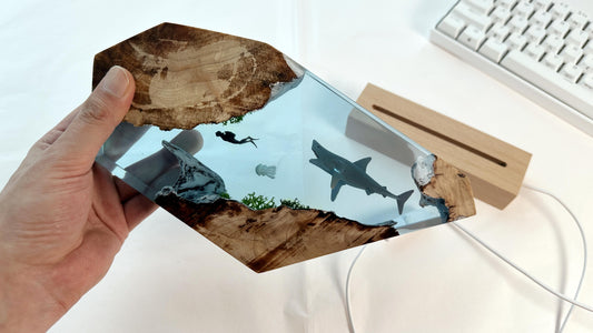 Great White Shark Ocean Night Light, Jaws Divers Epoxy Lamp, Custom Wood Resin Night Light, Personalized Home Decor. - HiJenney