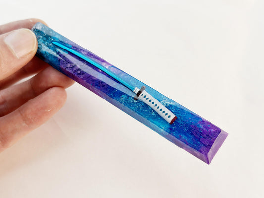 Purple Blue Katana Spacebar Keycaps, Japanese Anime Keycaps, Personalized Keycaps, Custom Artisan Resin Keycaps. - HiJenney