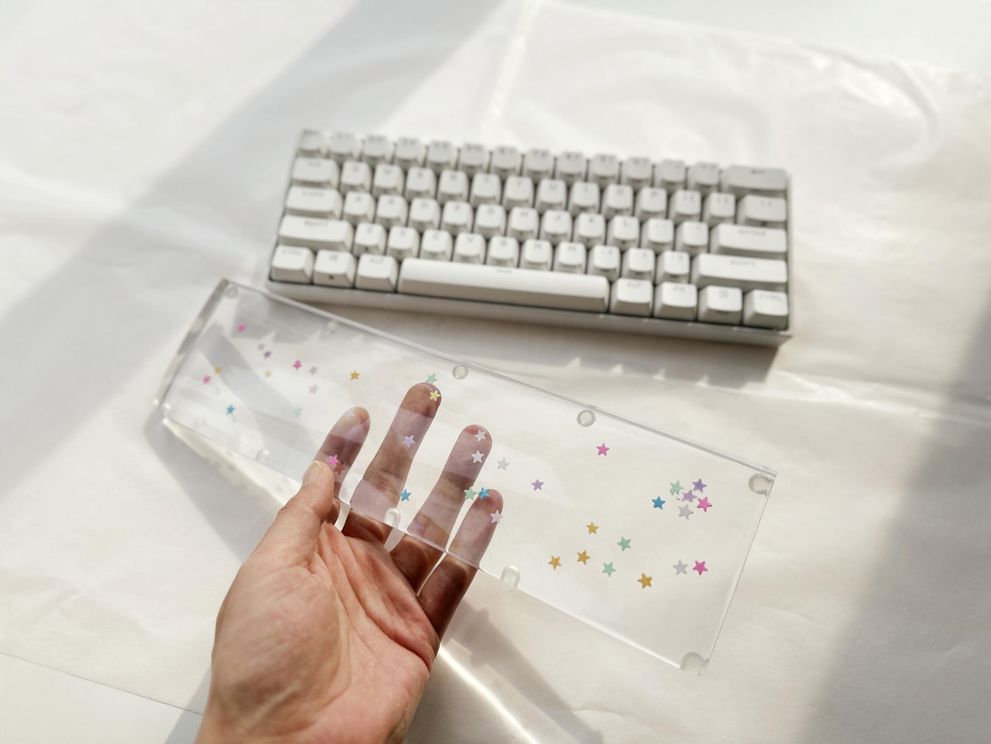 Crystal Clear Resin Wrist Rest, Colorful Magic Star Wrist Rest, Custom Artisan Keyboard Wrist Rest, Gaming Setup, Gift. - HiJenney