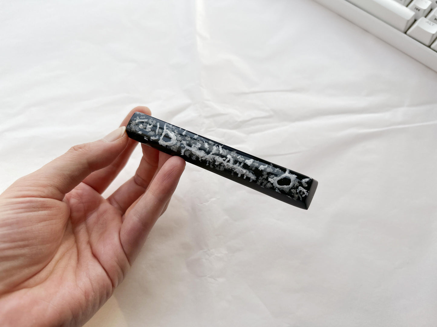 White Snow Mountain Keycaps, Black Volcano Keycaps, Handmade Keycaps, Artisan Resin Keycaps, Gaming Setups. - HiJenney