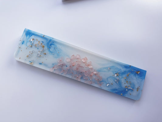 Hydrangea Petals Wrist Rest, Custom Real Flowers Wrist Rest, Artisan Resin Keyboard Wrist Rest, Gaming Setups, Personalized Gift. - HiJenney