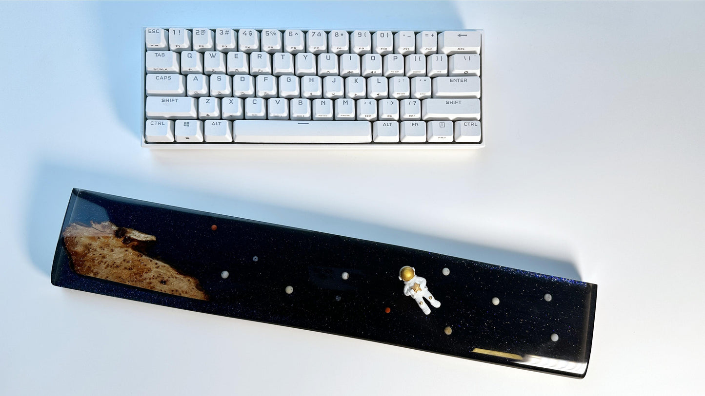 Astronaut Space Wrist Rest, Universe Starry Sky Wrist Rest, Artisan Wood Resin Wrist Rest, Mechanical Keyboard, Office Desk Decor, Personalized Gift. - HiJenney