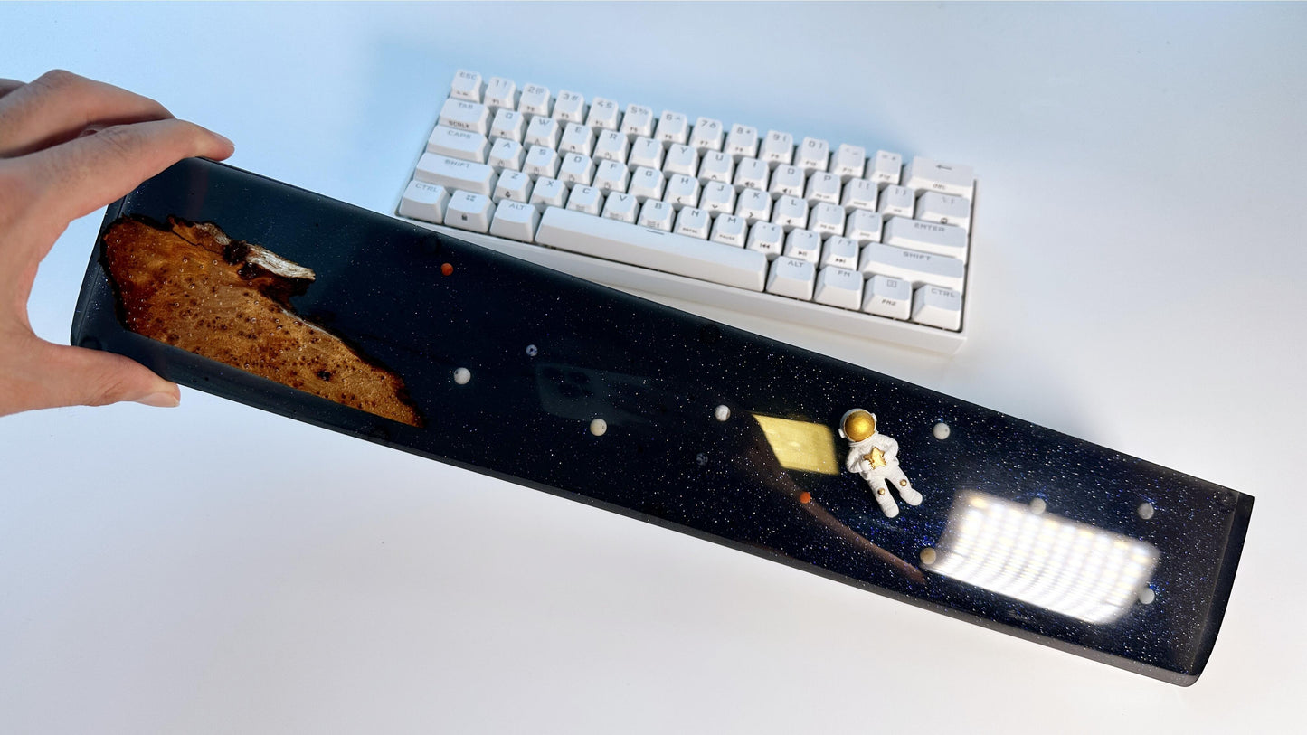 Astronaut Space Wrist Rest, Universe Starry Sky Wrist Rest, Artisan Wood Resin Wrist Rest, Mechanical Keyboard, Office Desk Decor, Personalized Gift. - HiJenney