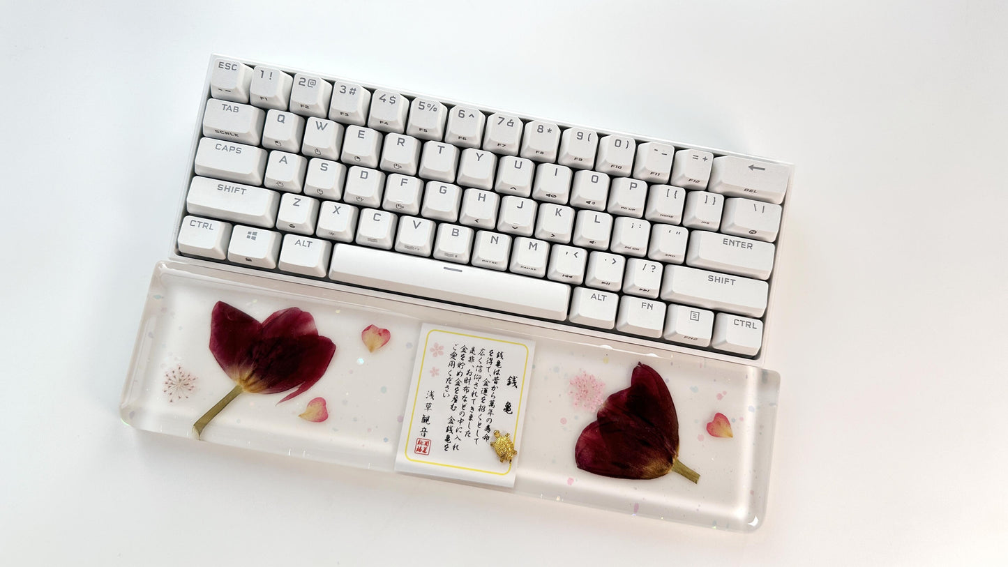 Tulip Dried Flowers Wrist Rest, Artisan Resin Wrist Rest, Keyboard Wrist Rest, Laptop, Gaming Office Desk Decor, Personalized Gift. - HiJenney