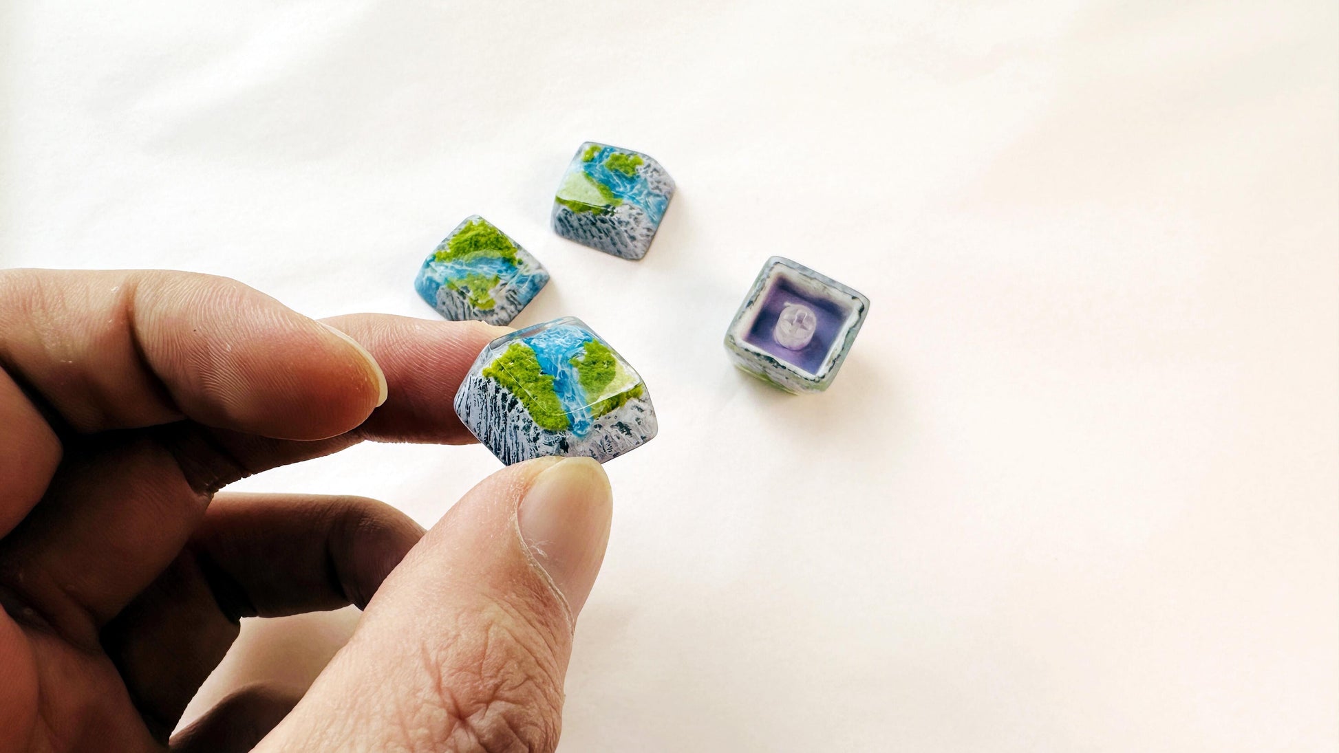 OEM Summer Islands Streams Keycap, Aritsan Resin Keycap, Mountain four Seasons Keycap, Mechanical Keyboard Keycap. - HiJenney