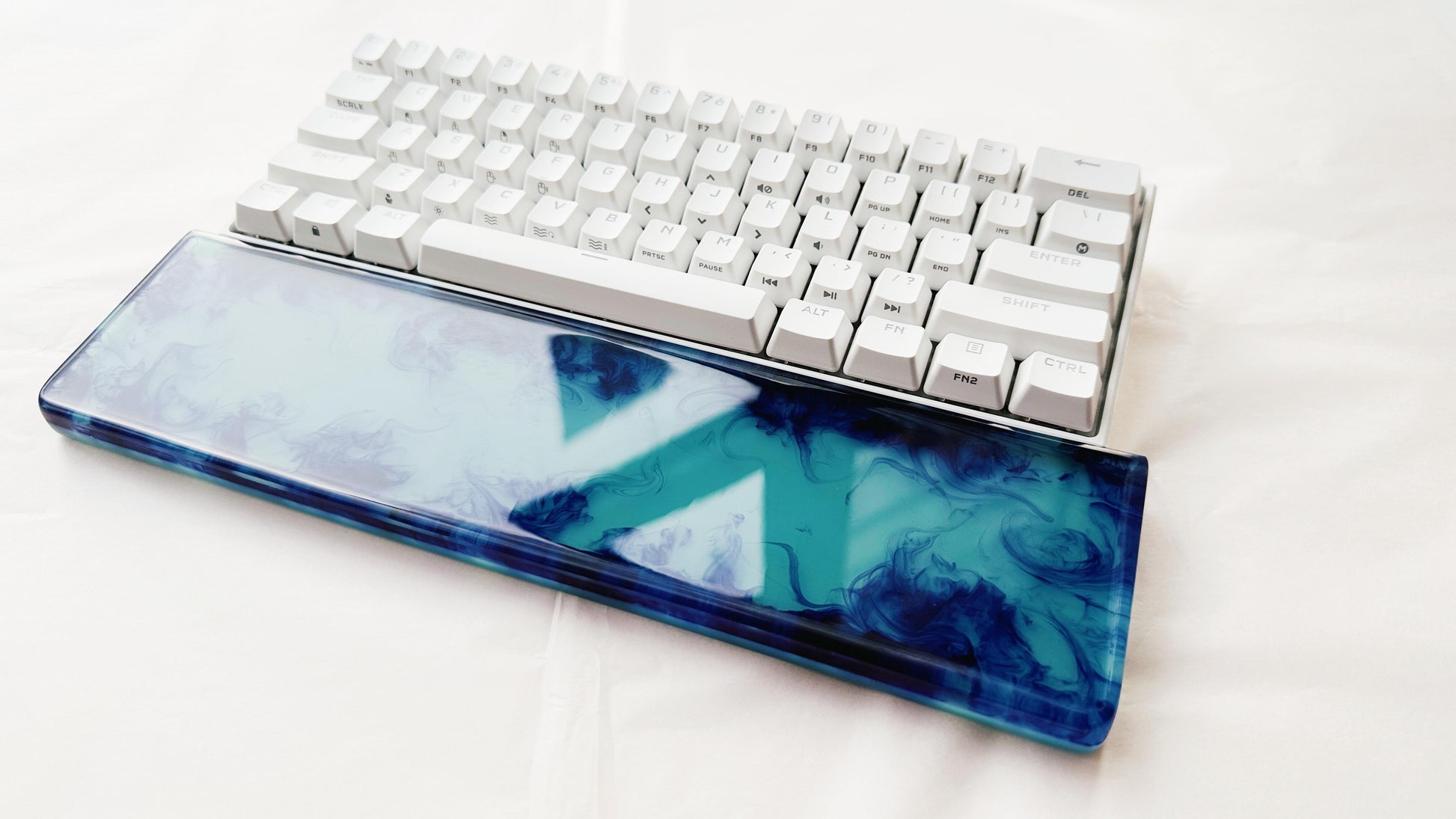 Cyan Blue Wrist Rest, Handmade Custom Artisan Resin Wrist Rest, Office Laptop Mouse Wrist Rest, Gaming Desktop Decor. - HiJenney