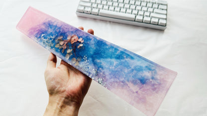 Pink Hydrangea Wrist Rest, Blue Pink Gradient Wrist Rest, Artisan Resin Wrist Rest, Personalized Gift, Laptop Mouse Wrist Rest, Desk Decor. - HiJenney