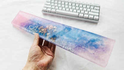 Pink Hydrangea Wrist Rest, Blue Pink Gradient Wrist Rest, Artisan Resin Wrist Rest, Personalized Gift, Laptop Mouse Wrist Rest, Desk Decor. - HiJenney