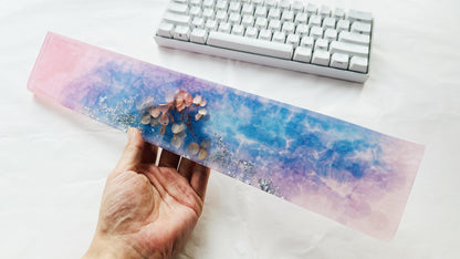 Pink Hydrangea Wrist Rest, Blue Pink Gradient Wrist Rest, Artisan Resin Wrist Rest, Personalized Gift, Laptop Mouse Wrist Rest, Desk Decor. - HiJenney