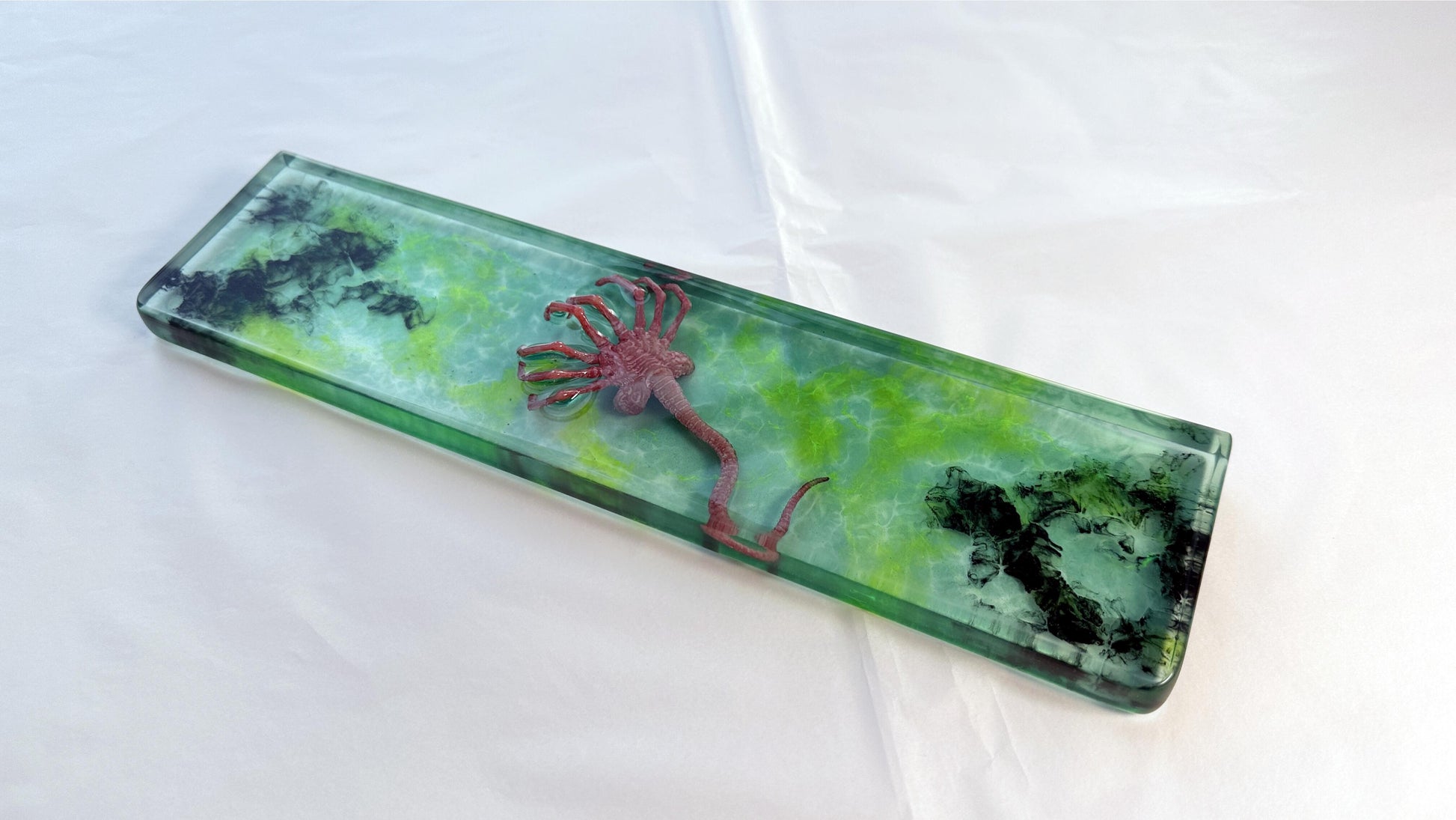 Alien Creature Wrist Rest, Fluorescent Green Wrist Rest, Neon Green, Biochemistry Viruses, Resin Wrist Rest, Custom Personalized Gift. - HiJenney