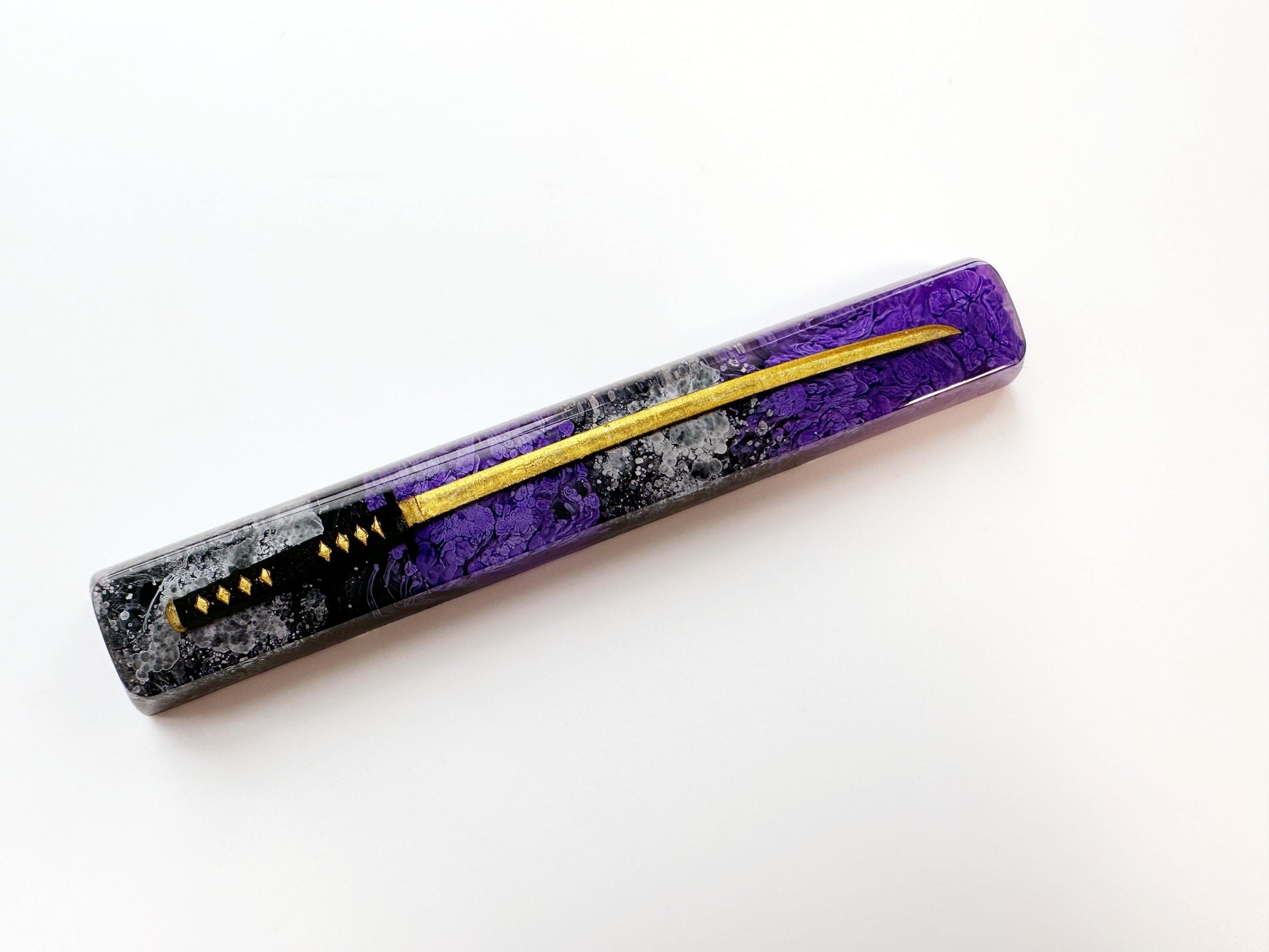 Golden Katana Space Bar Keycap, Japanese Anime, Samurai Sword, Custom Artisan Resin Keycap, Cherry Switch Keycap, 6U, 6.25U, 6.5U, 7U Keycap, OEM, SA. - HiJenney