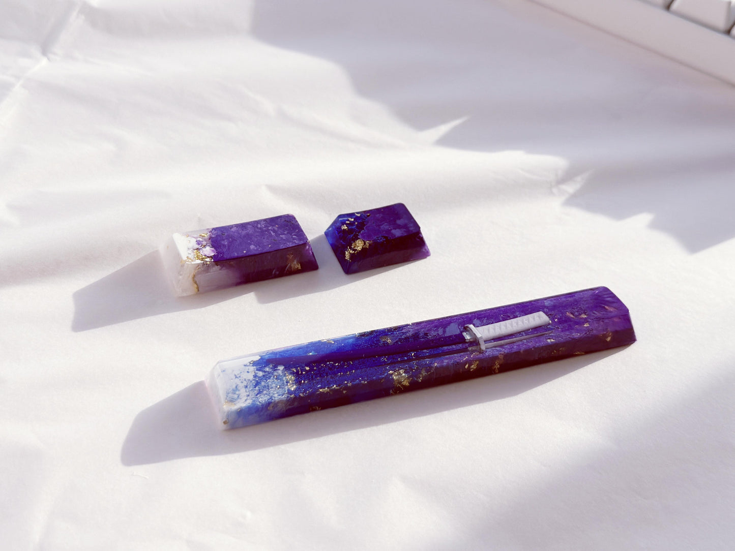 Purple White Katana Space Bar Keycap, Japanese Anime, Samurai Sword, Custom Artisan Resin Keycap, Cherry Switch Keycap. - HiJenney