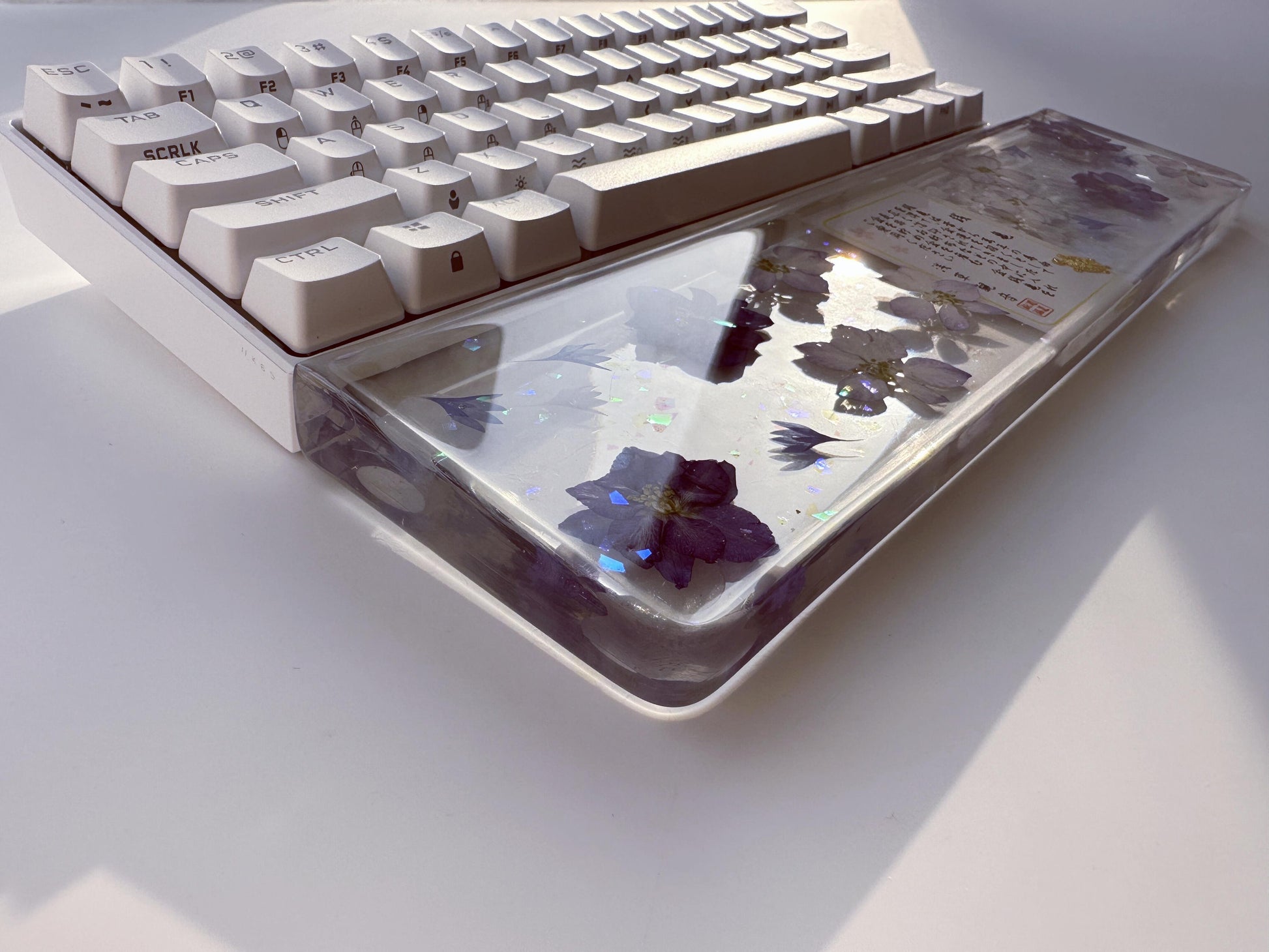 Artisan Clear Resin Keyboard Wrist Rest, Delphiniums Cornflowers Wrist Rest, Japanese poem, Gaming Desk Setup Gift. - HiJenney