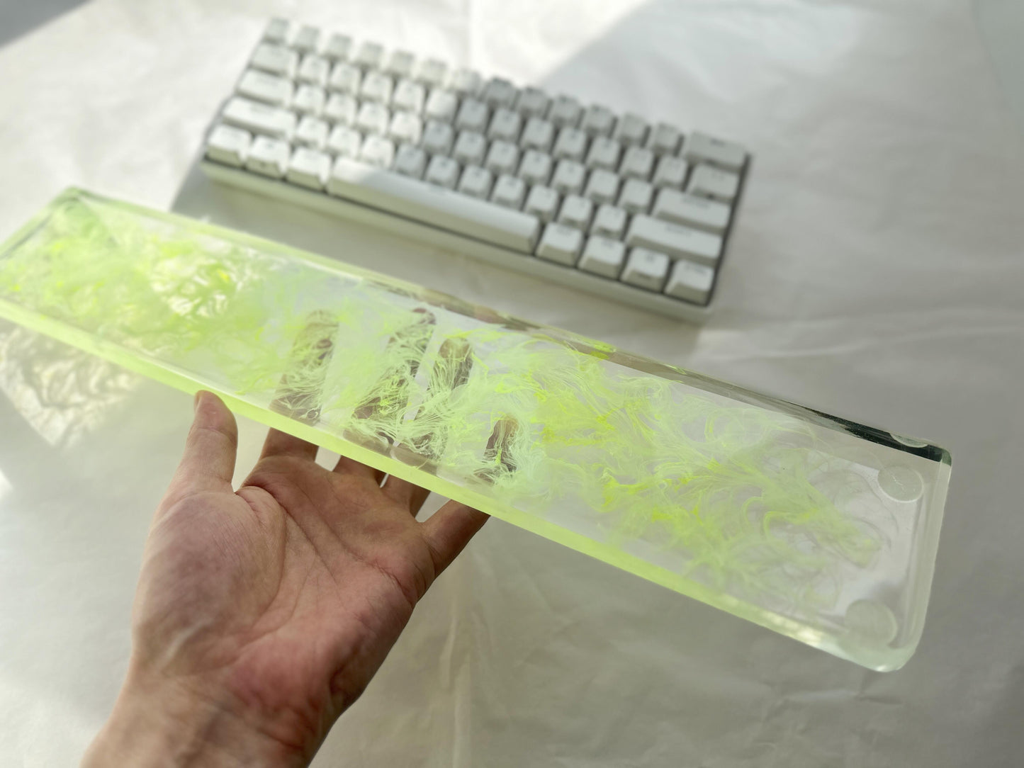 Fluorescent Green White Smoke Wrist Rest, Neon Color, Clear Resin Wrist Rest, Personalized Gift, Keyboard Wrist Rest. Unique Gift. - HiJenney