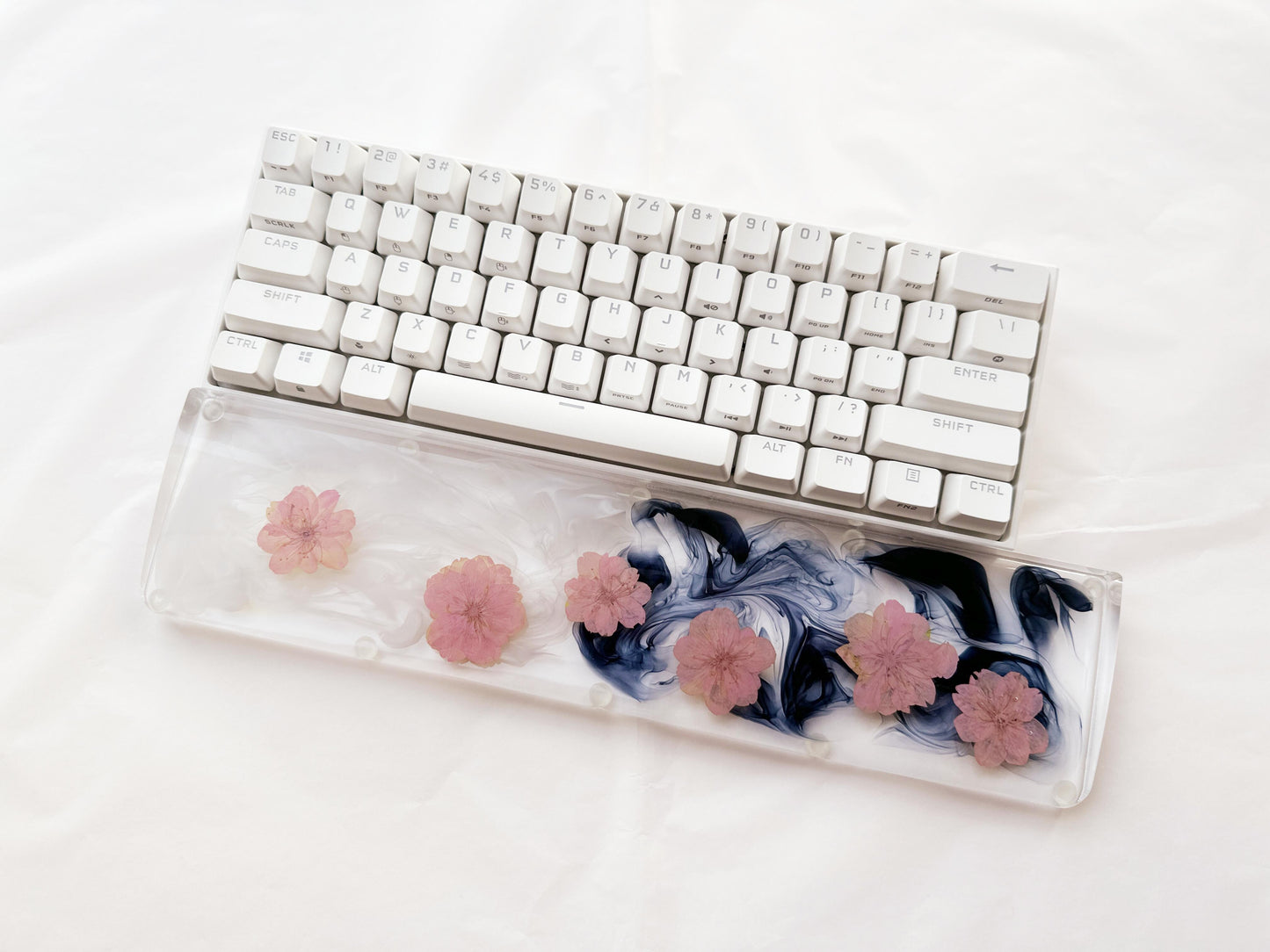 Pink Sakura Petals Wrist Rest, Artisan Clear Resin Wrist Rest, Real Dried Flower Wrist Rest, Handmade Keyboard Wrist Rest, Custom Gift. - HiJenney