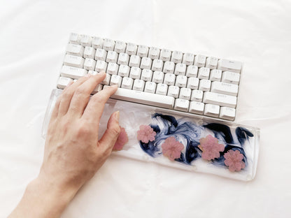 Pink Sakura Petals Wrist Rest, Artisan Clear Resin Wrist Rest, Real Dried Flower Wrist Rest, Handmade Keyboard Wrist Rest, Custom Gift. - HiJenney