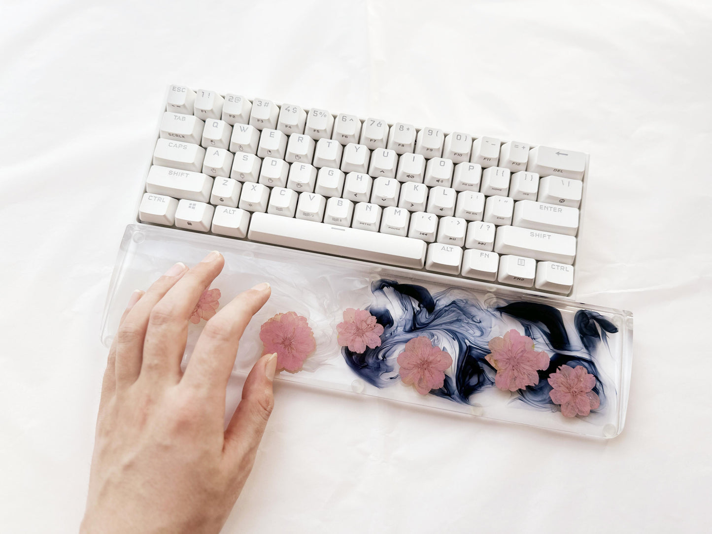 Pink Sakura Petals Wrist Rest, Artisan Clear Resin Wrist Rest, Real Dried Flower Wrist Rest, Handmade Keyboard Wrist Rest, Custom Gift. - HiJenney