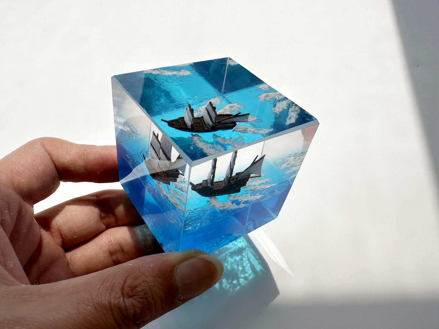 Ocean Sailing Boats Resin Cube, Night Light, Ocean Waves Scene Cube, Personalized Gift, Desk Decor, Custom Unique Gift. - HiJenney