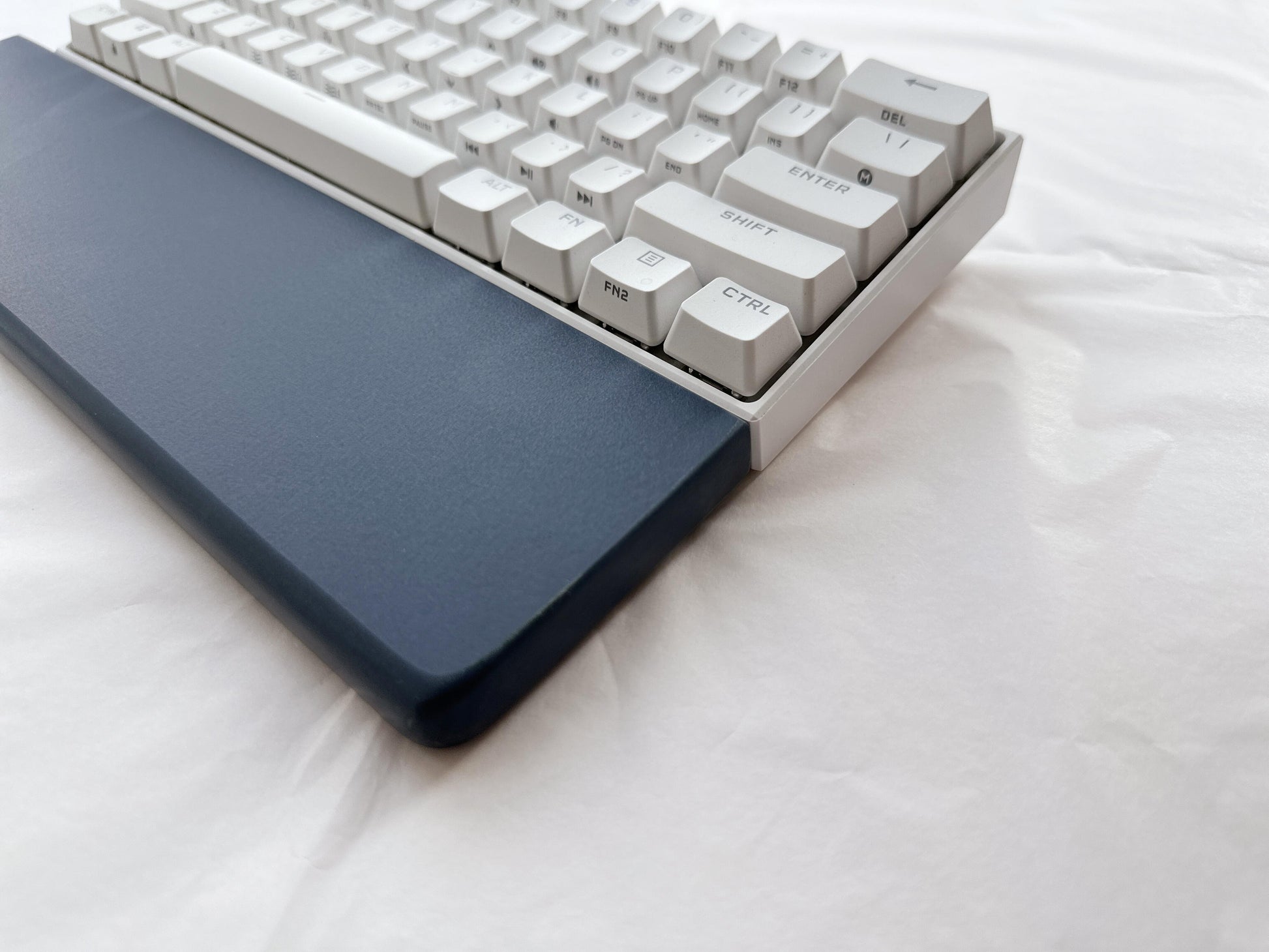 Navy Blue Quartz Wrist Rest, Keyboard Wrist Rest, Quartz Stone Keyboard Wrist Rest, Office, Game Desk Decor Gift. - HiJenney