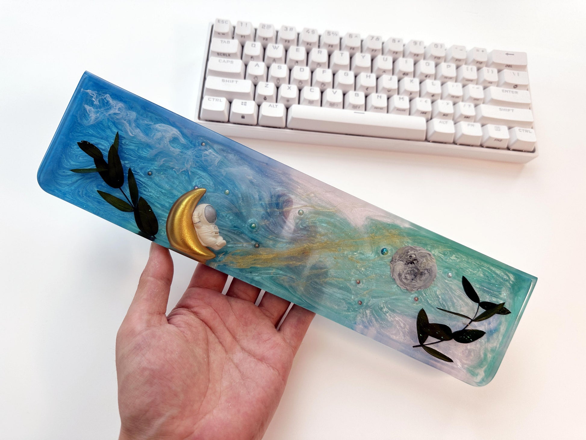 Astronaut Moon Wrist Rest, Universe Space Powder, Handmade Custom Wrist Rest, Mouse Wrist Rest, Desk Decor. - HiJenney